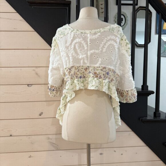 POL Lace Floral High Low Top Size Medium - Picture 8 of 11